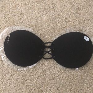 Never worn Perfect Sculpt Bra
